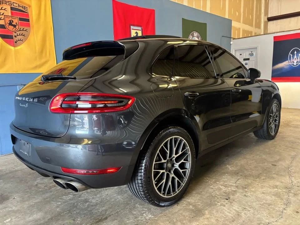 2018 Porsche Macan S - Image 10 of 20