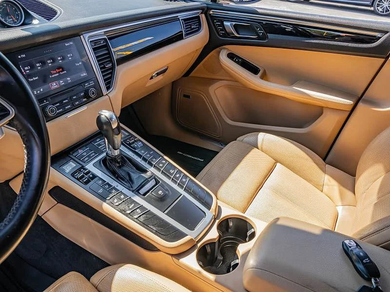 2018 Porsche Macan - Image 7 of 7