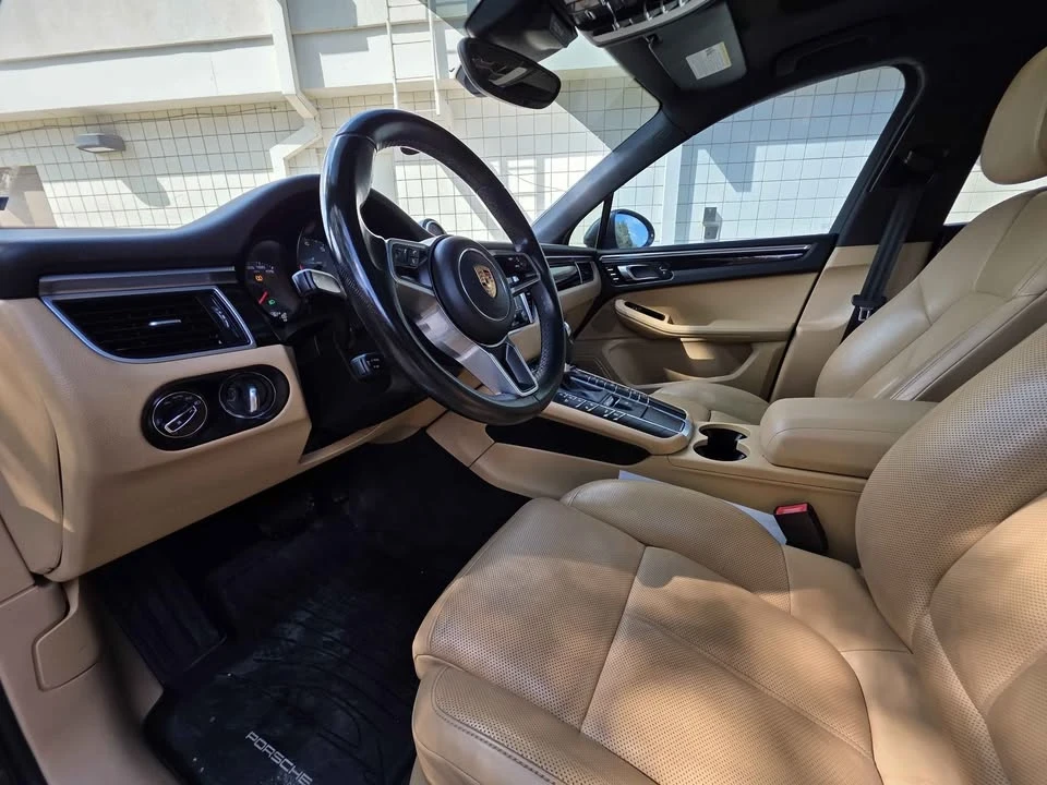 2018 Porsche Macan - Image 3 of 16