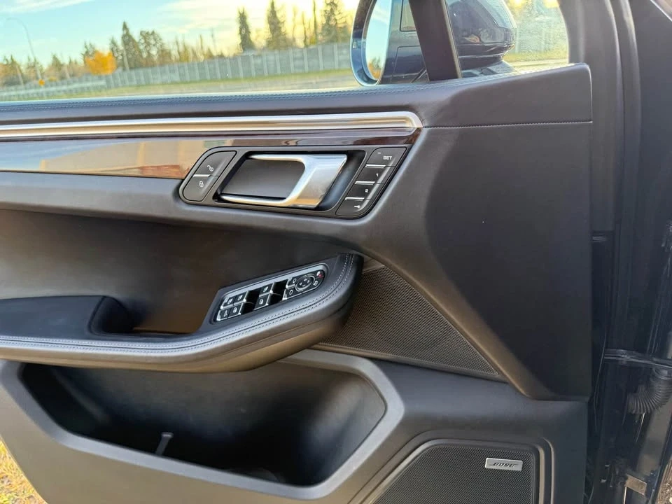 2018 Porsche Macan GTS - Image 9 of 13