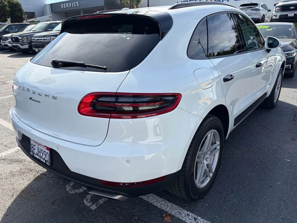 2018 Porsche Macan - Image 3 of 8