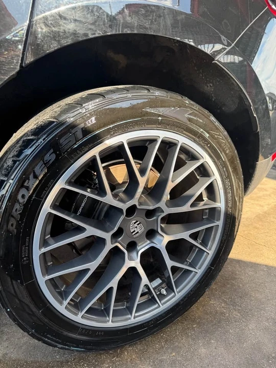 2018 Porsche Macan - Image 19 of 19