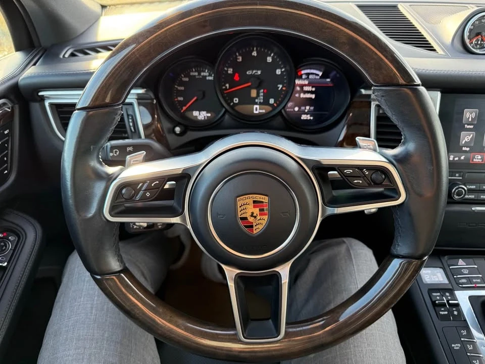 2018 Porsche Macan GTS - Image 10 of 13