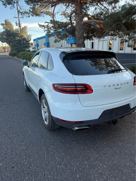 2018 Porsche Macan - Image 4 of 13