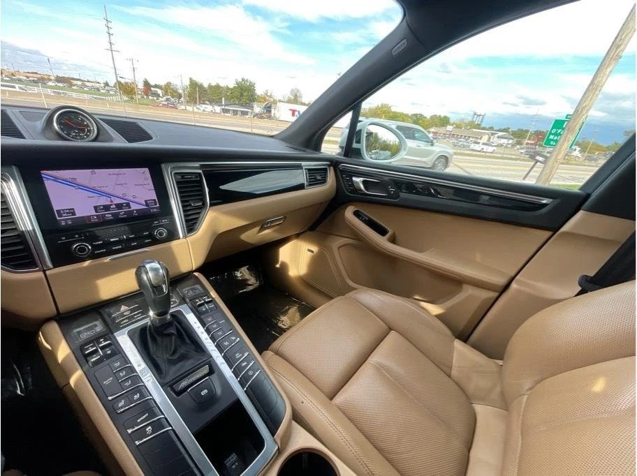 2018 Porsche Macan - Image 20 of 20