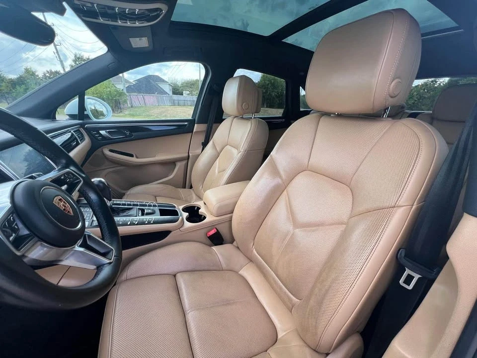 2018 Porsche Macan - Image 9 of 18