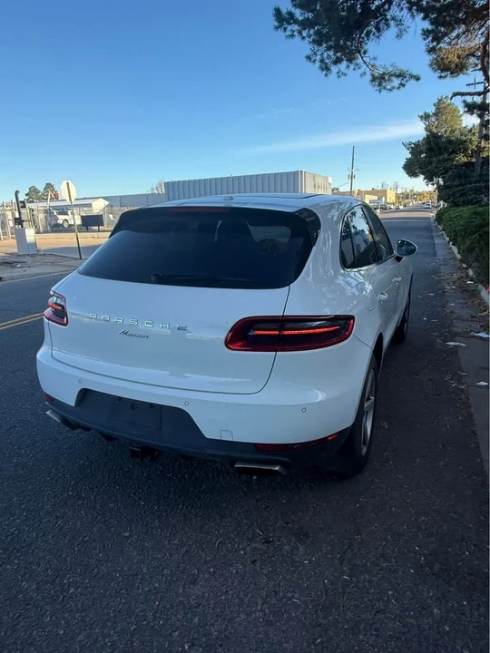 2018 Porsche Macan - Image 5 of 13
