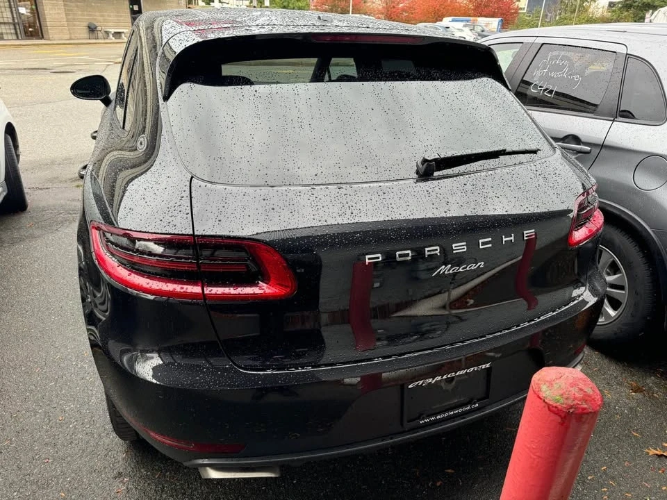2018 Porsche Macan - Image 7 of 9