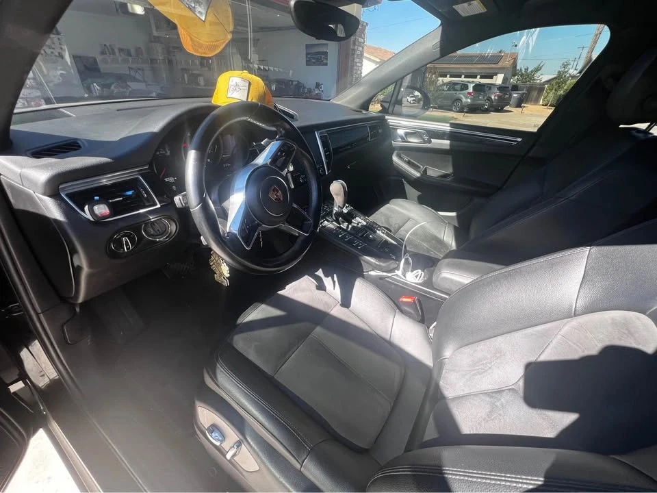 2018 Porsche Macan - Image 4 of 6