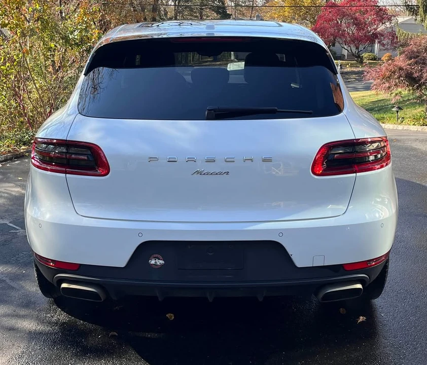 2018 Porsche Macan - Image 7 of 19