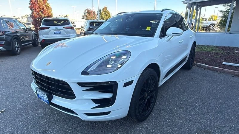 2018 Porsche Macan - Image 2 of 17