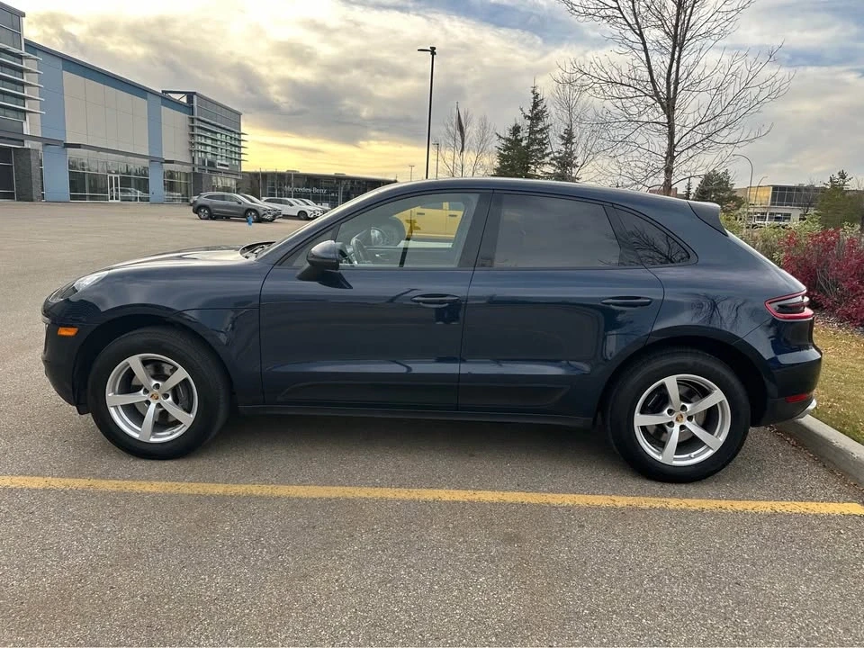 2018 Porsche Macan - Image 2 of 16