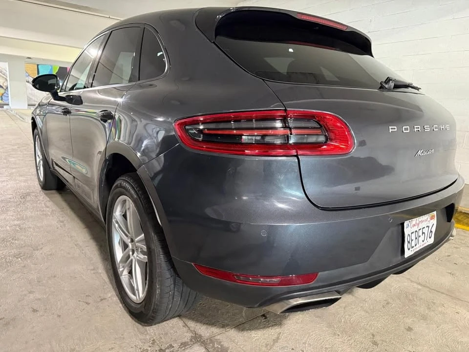 2018 Porsche Macan - Image 4 of 10