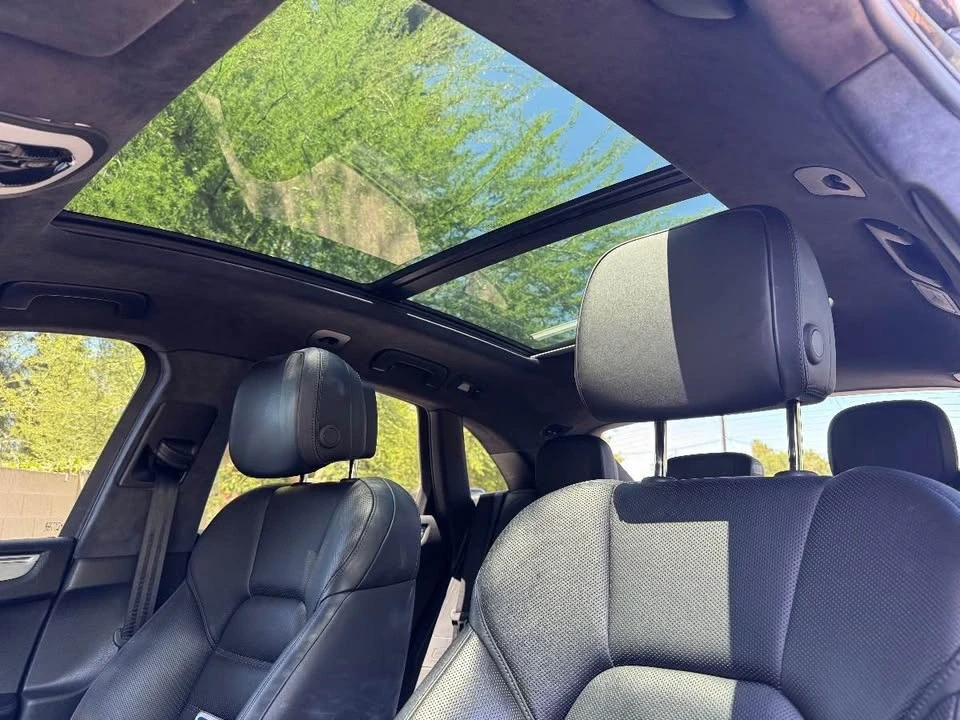 2018 Porsche Macan - Image 3 of 13