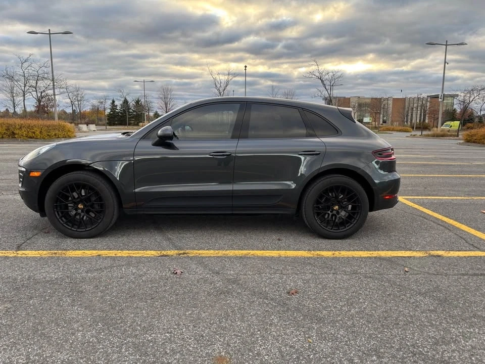 2018 Porsche Macan - Image 2 of 14