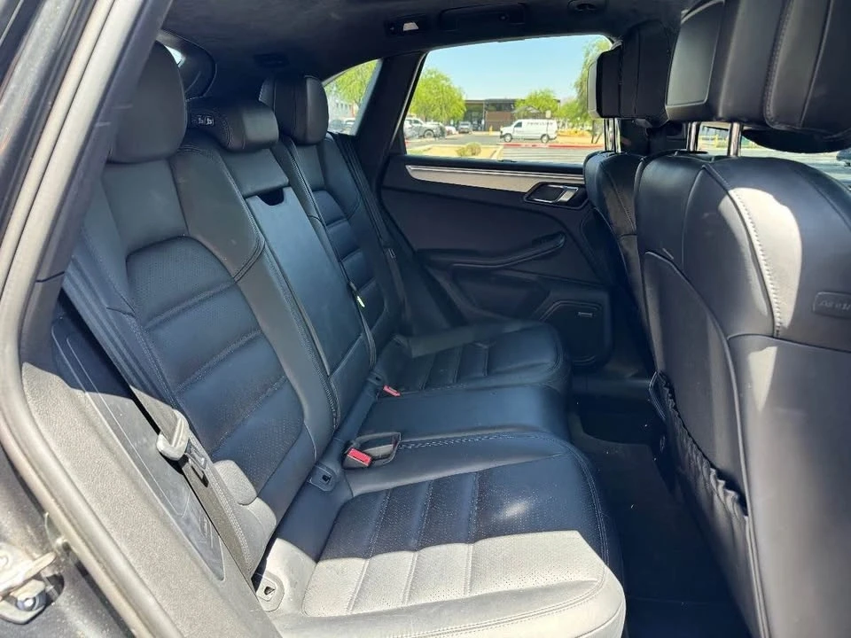 2018 Porsche Macan - Image 13 of 13