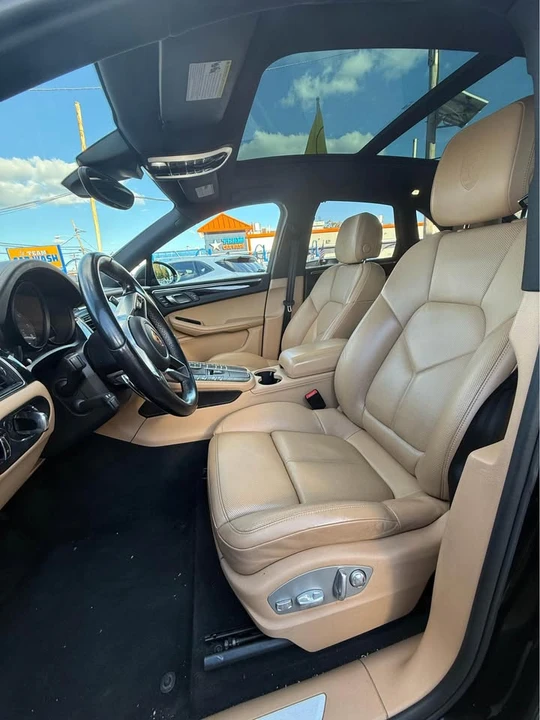 2018 Porsche Macan - Image 3 of 13