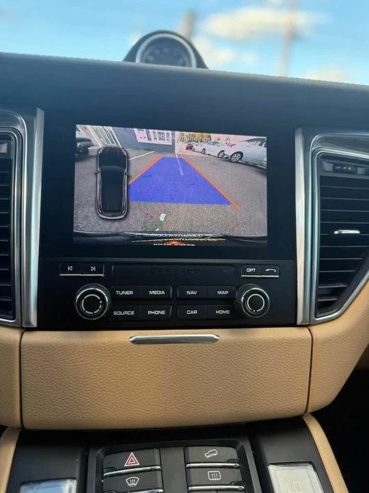 2018 Porsche Macan - Image 5 of 13