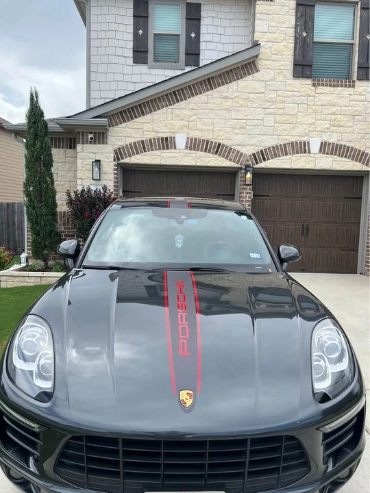 2018 Porsche Macan - Image 10 of 12