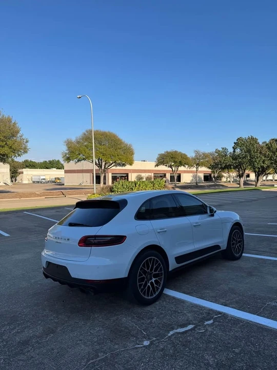 2018 Porsche Macan - Image 6 of 12
