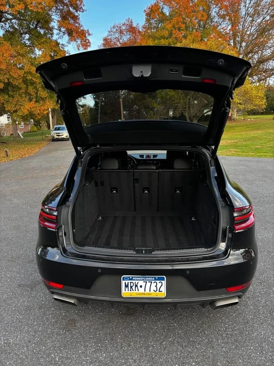 2018 Porsche Macan - Image 7 of 14
