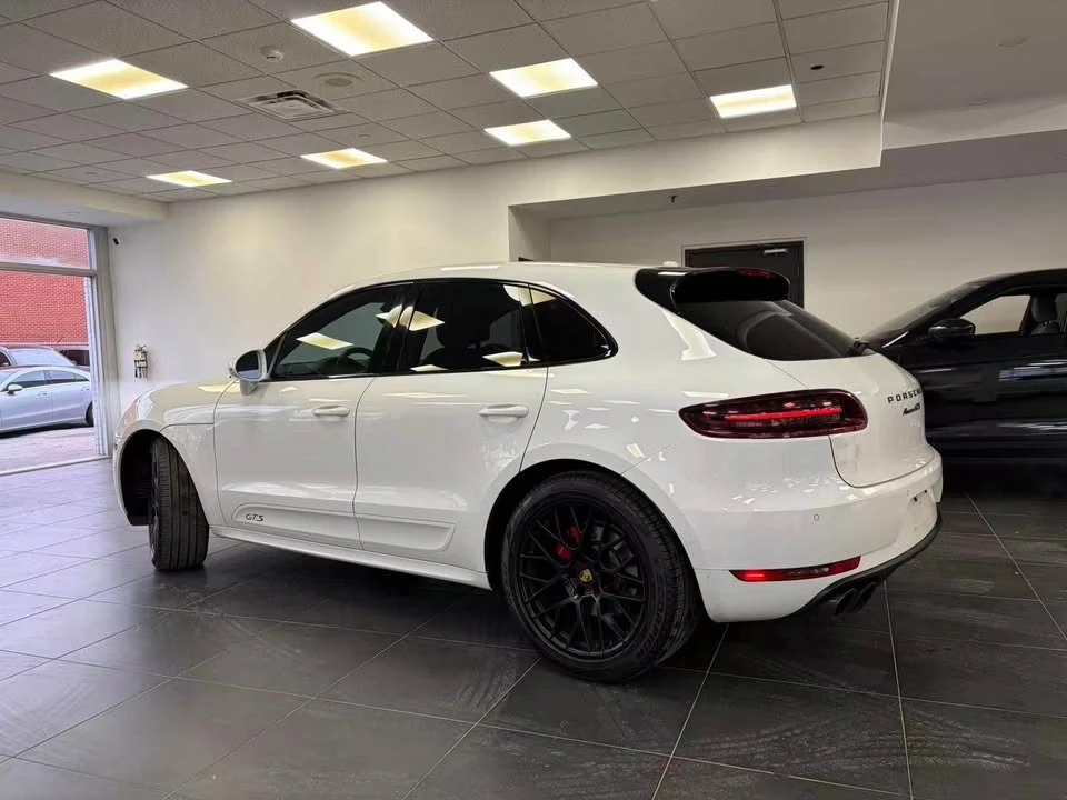 2018 Porsche Macan - Image 5 of 11