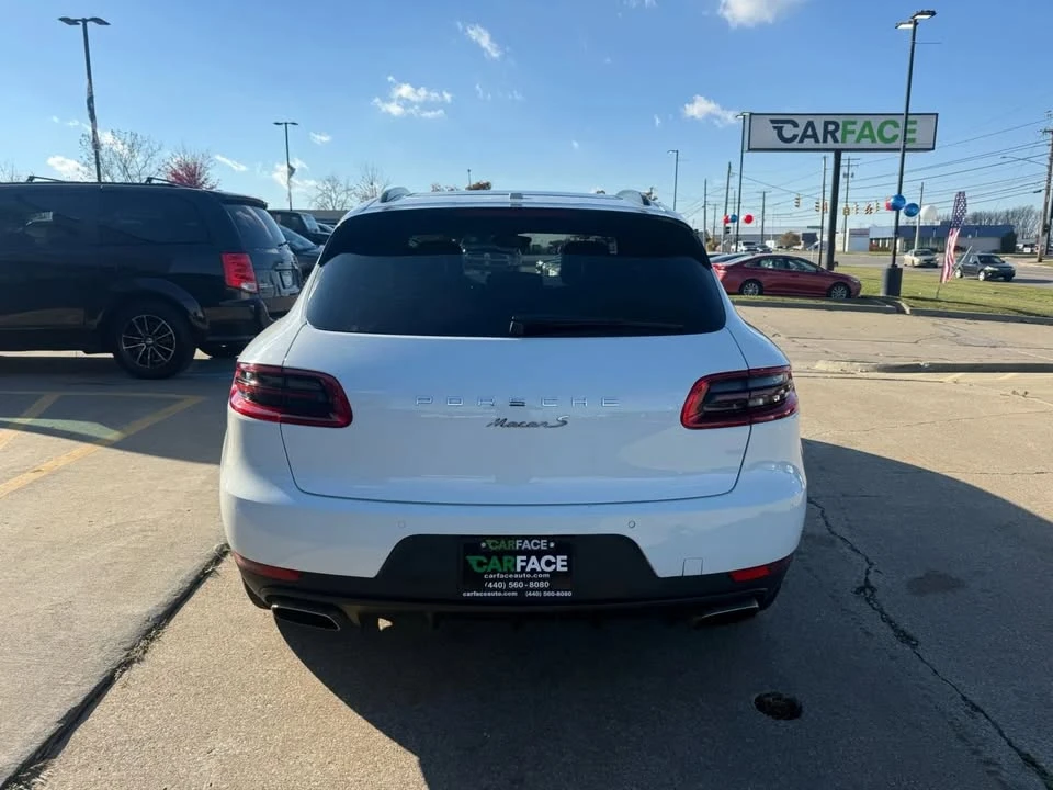 2018 Porsche Macan - Image 4 of 15
