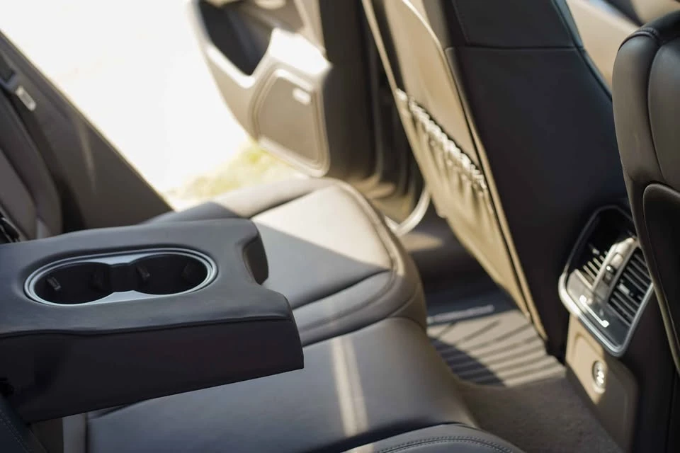 2018 Porsche Macan - Image 4 of 9