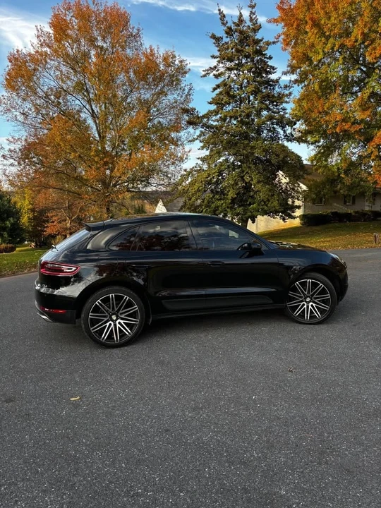 2018 Porsche Macan - Image 6 of 14