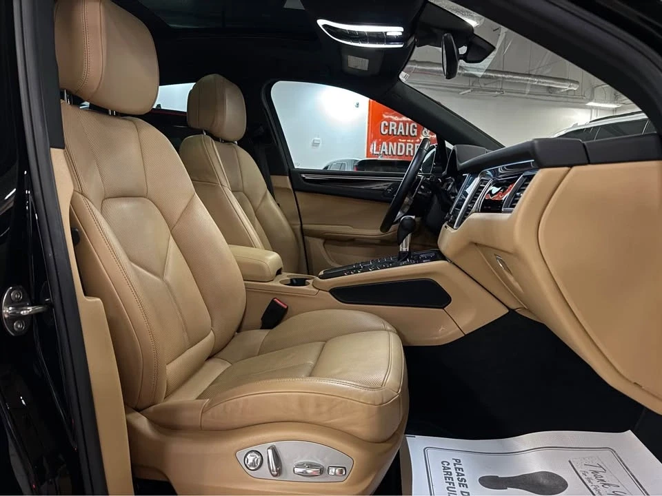 2018 Porsche Macan - Image 12 of 18