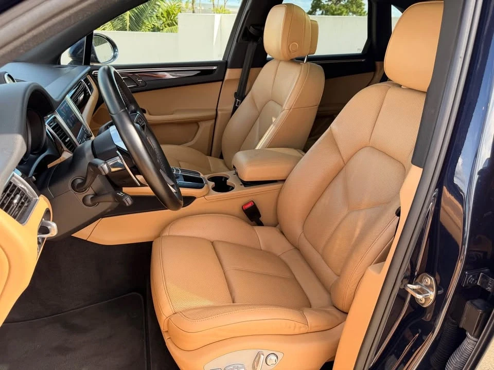 2018 Porsche Macan - Image 5 of 14