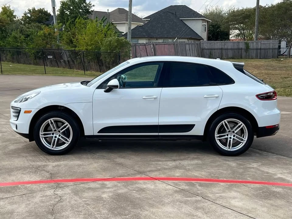 2018 Porsche Macan - Image 6 of 10