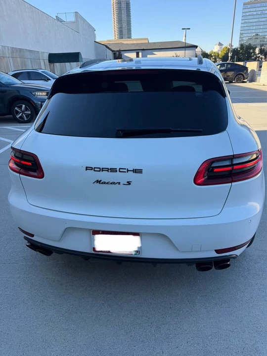 2018 Porsche Macan - Image 3 of 12