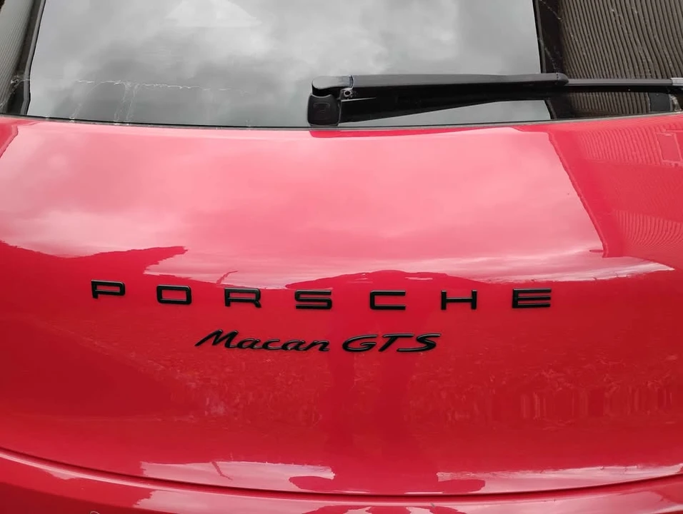 2018 Porsche Macan - Image 4 of 15