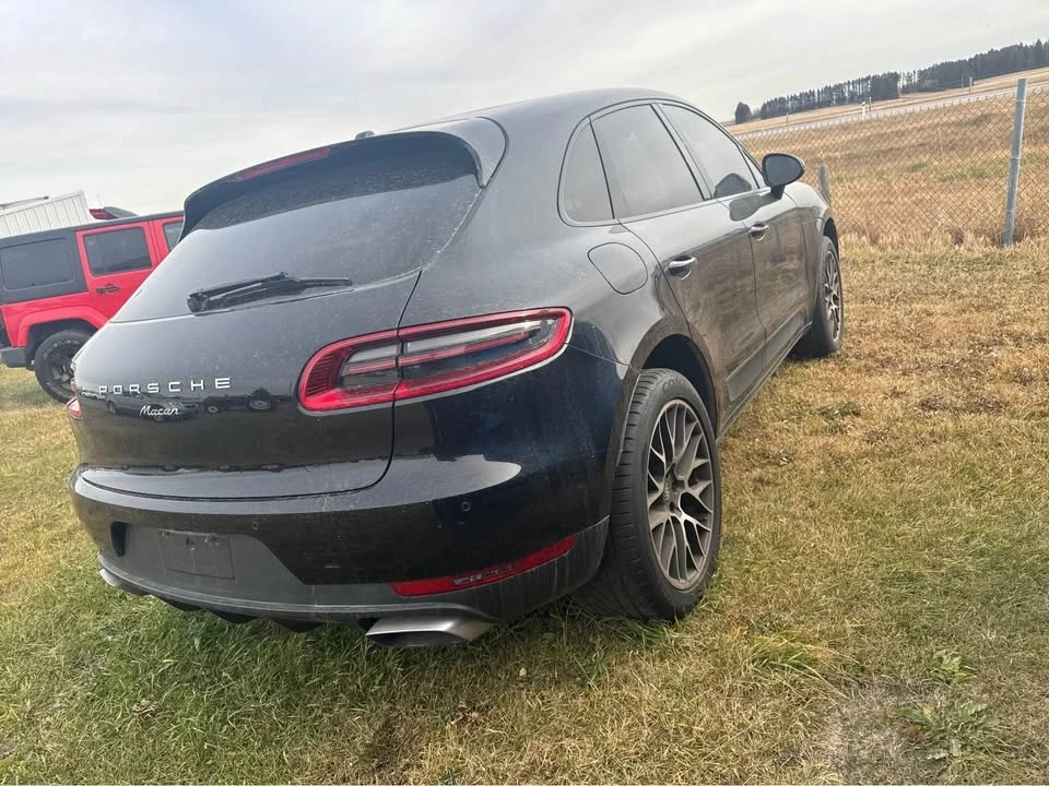 2018 Porsche Macan - Image 5 of 14