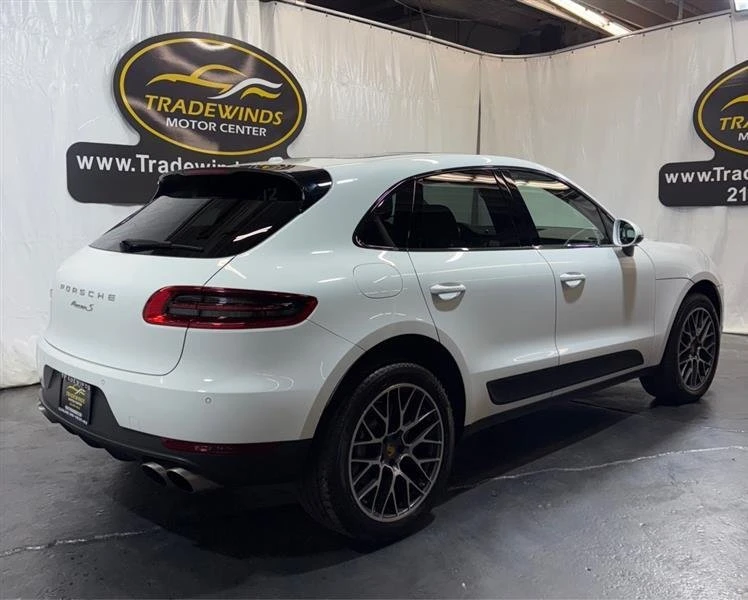 2018 Porsche Macan - Image 5 of 17