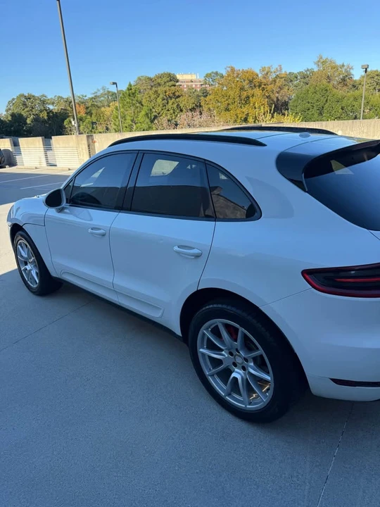 2018 Porsche Macan - Image 4 of 12