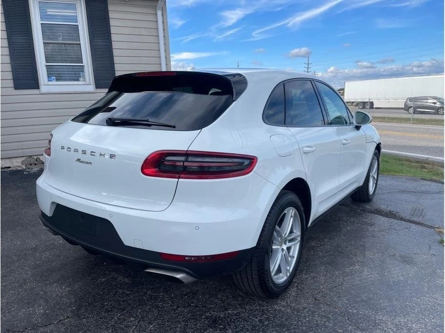 2018 Porsche Macan - Image 6 of 20