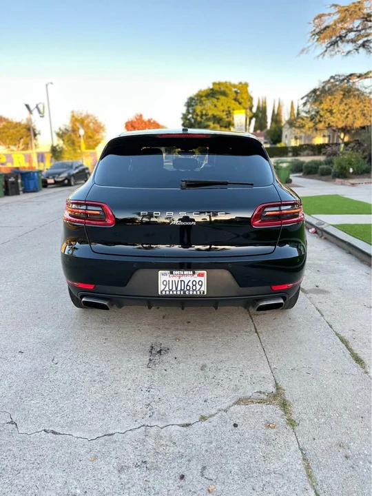 2018 Porsche Macan - Image 6 of 20