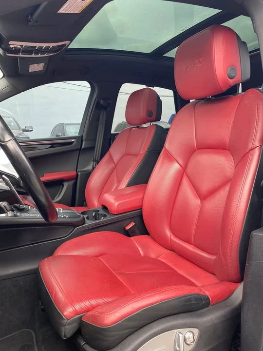 2018 Porsche Macan - Image 7 of 14