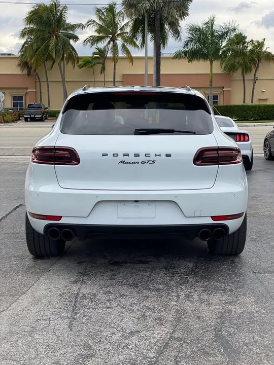 2018 Porsche Macan - Image 5 of 14