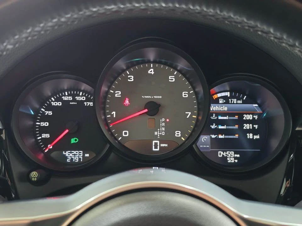 2018 Porsche Macan - Image 8 of 20