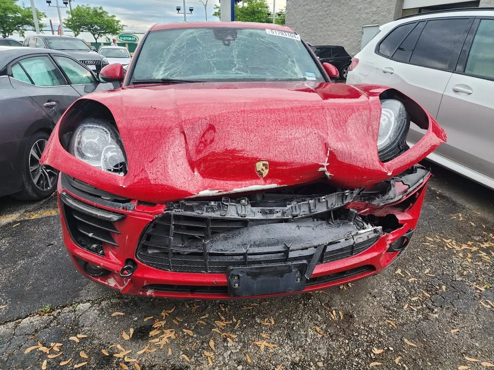 2018 Porsche Macan - Image 4 of 6