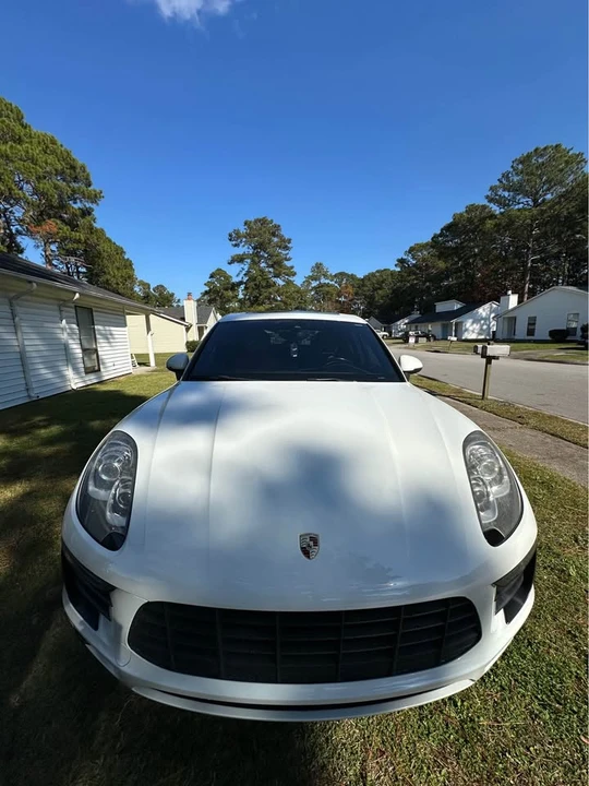 2018 Porsche Macan - Image 2 of 16