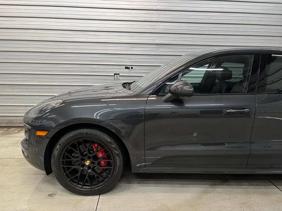 2018 Porsche Macan - Image 14 of 16