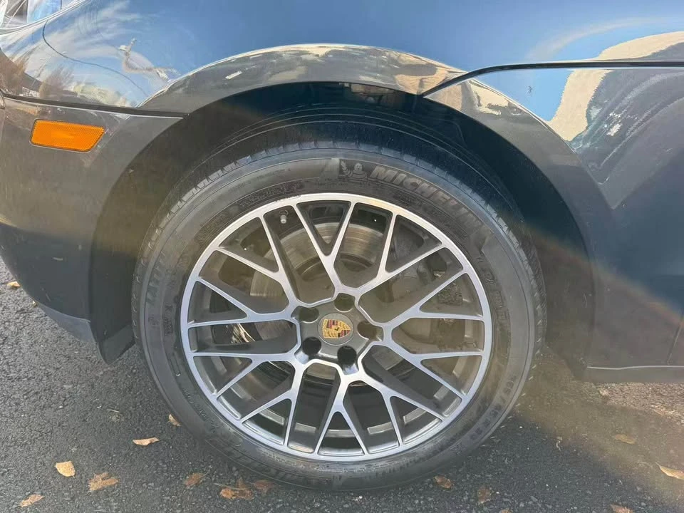 2018 Porsche Macan - Image 7 of 19