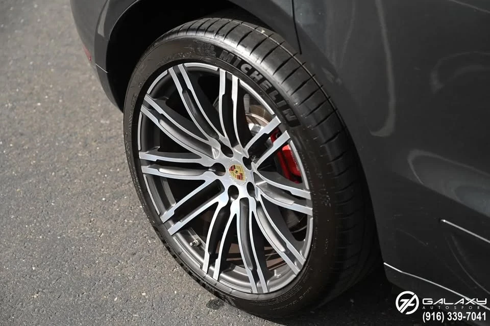 2018 Porsche Macan - Image 10 of 20