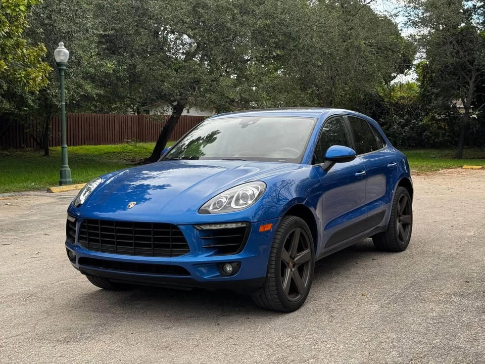 2018 Porsche Macan - Image 2 of 5