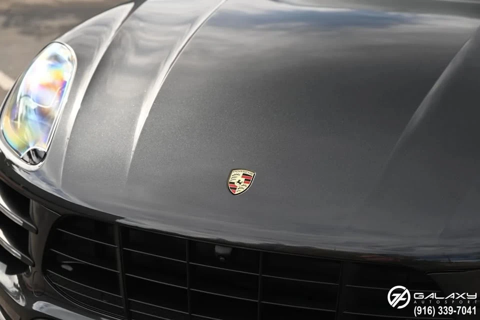 2018 Porsche Macan - Image 9 of 20