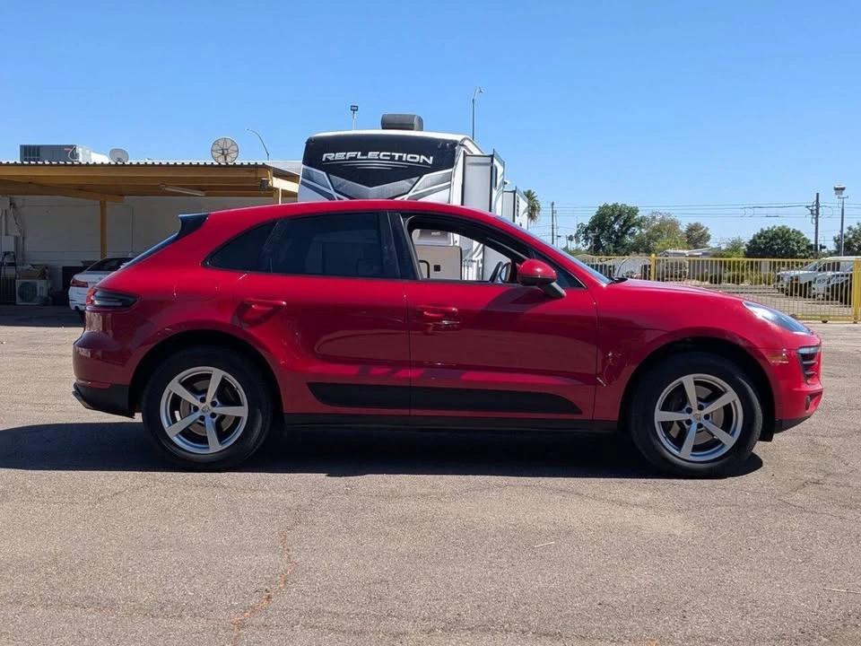 2018 Porsche Macan - Image 3 of 20